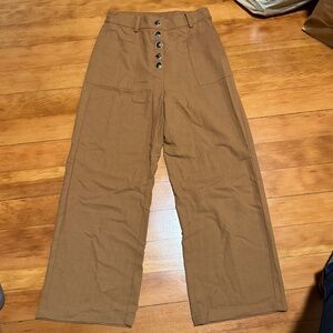 Cute Elodie button front pocket pants in Tan, Size S